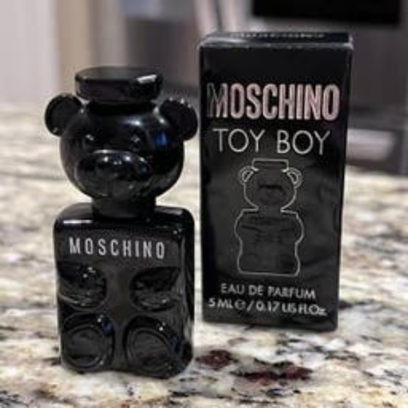 Moschino Toy Boy for Men Mini Perfume Splash 0.17 oz new in box - Picture 3 of 3